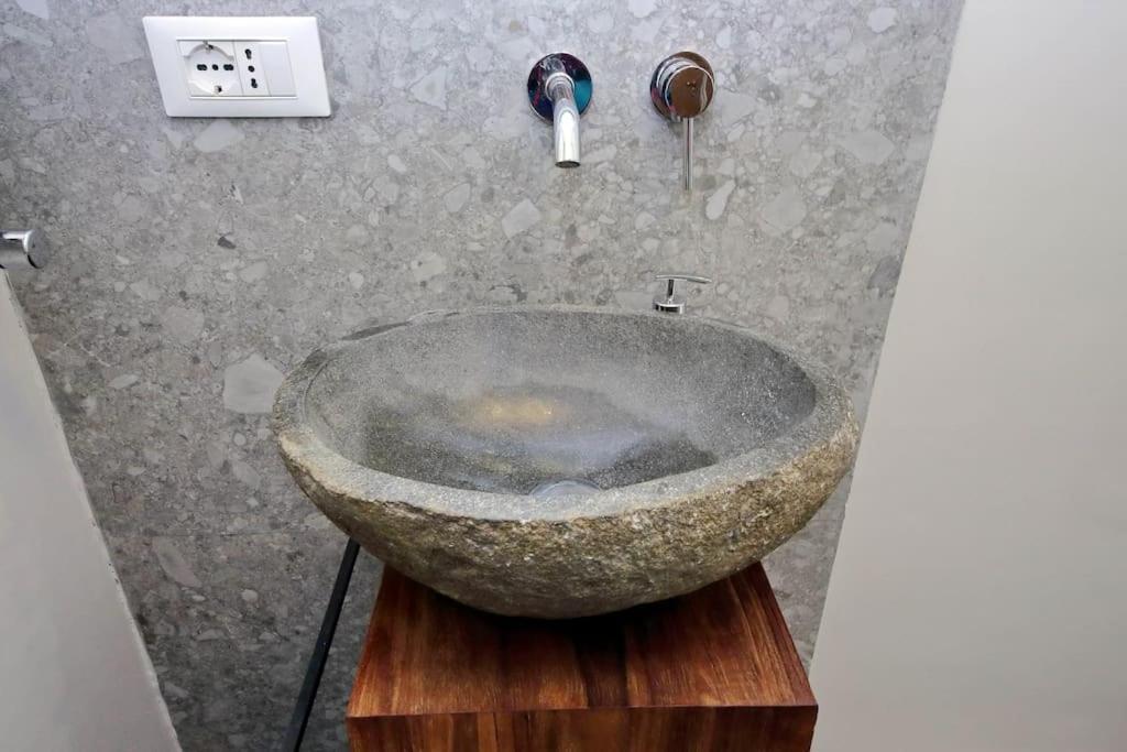 Casina Degli Eroi Rome